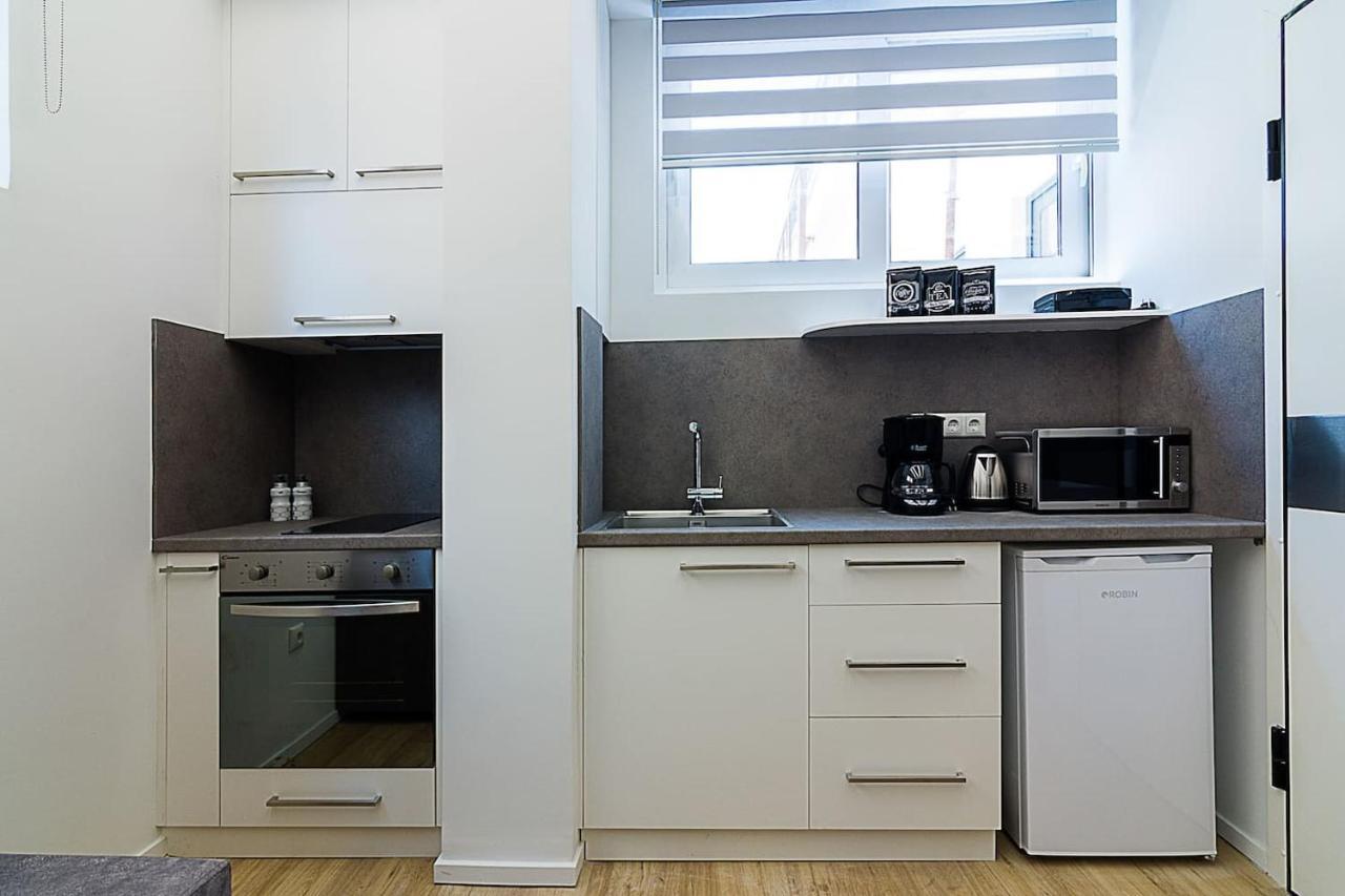Brand New Flat For 4 Ppl Next To Syntagma Sq. Apartment Athens Luaran gambar