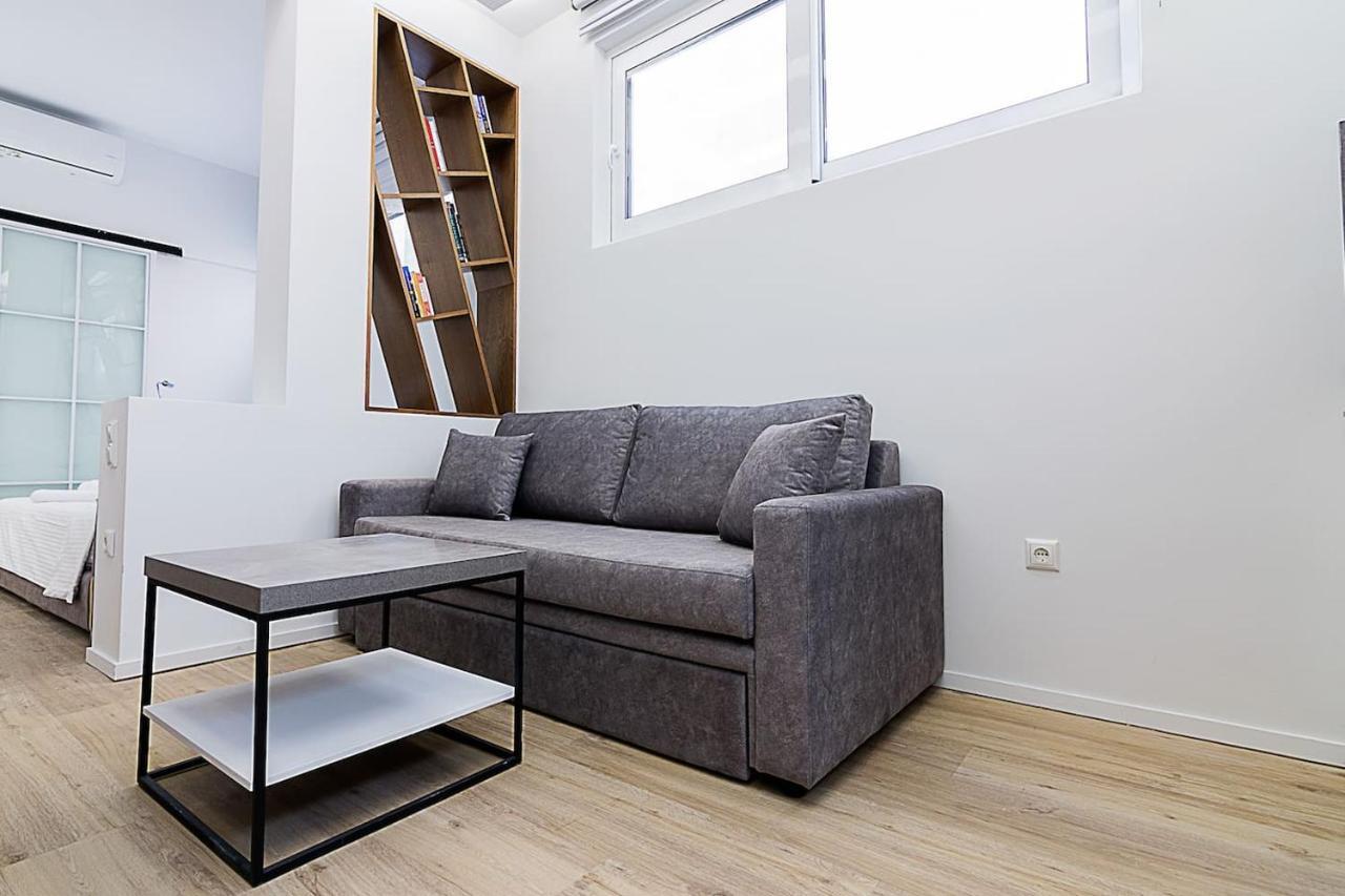Brand New Flat For 4 Ppl Next To Syntagma Sq. Apartment Athens Luaran gambar